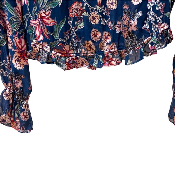 For Love and Lemons Floral Back Closure Blouse (XS) - Picture 9 of 16